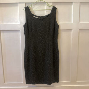 NWT Jones Wear Sheath Dress Size:14 Round Neck Sleeveless Back Zip Floral